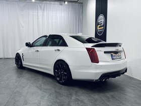 Cadillac Cts vaihtoauto