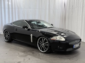 Jaguar XKR vaihtoauto