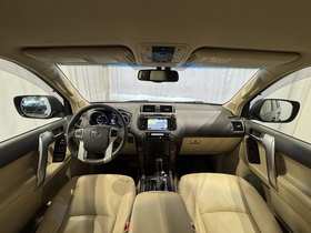 Toyota Land Cruiser vaihtoauto