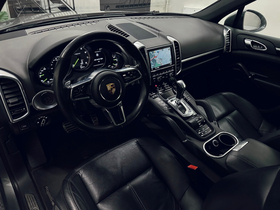 Porsche Cayenne vaihtoauto