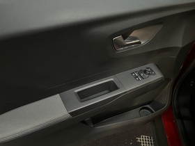 Ford Transit Courier vaihtoauto