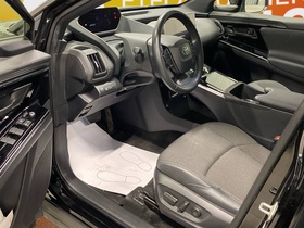 Toyota bZ4X vaihtoauto