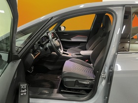 Cupra Born vaihtoauto