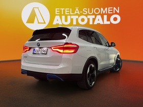 BMW iX3 vaihtoauto