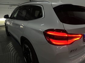 BMW iX3 vaihtoauto
