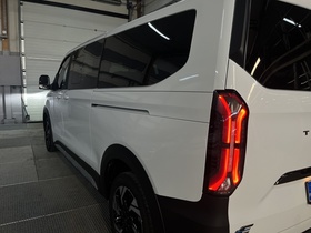 Ford Tourneo Custom vaihtoauto