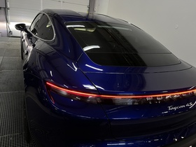 Porsche Taycan vaihtoauto