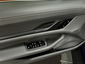 Porsche Taycan vaihtoauto