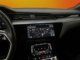 Audi Q8 e-tron vaihtoauto