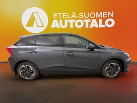 MG MG4 vaihtoauto