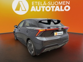 MG MG4 vaihtoauto