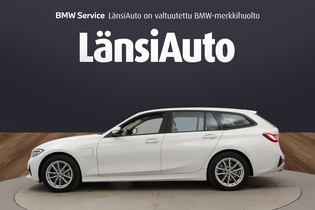 BMW 330 vaihtoauto