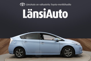 Toyota Prius Plug-in vaihtoauto