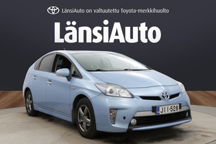 Toyota Prius Plug-in vaihtoauto