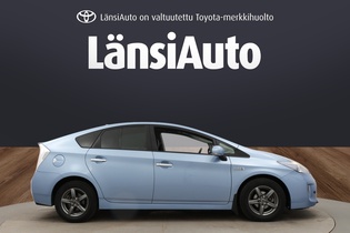 Toyota Prius Plug-in vaihtoauto