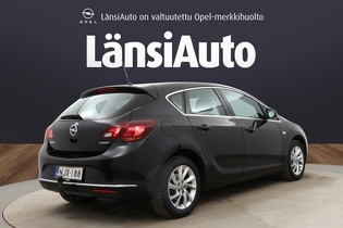 Opel Astra vaihtoauto
