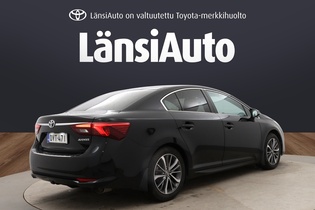 Toyota Avensis vaihtoauto