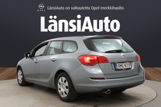 Opel Astra vaihtoauto