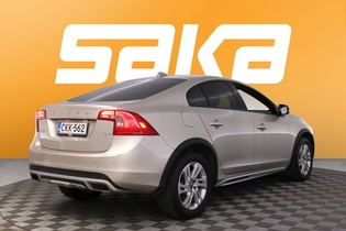 Volvo S60 Cross Country vaihtoauto