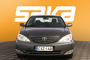 Toyota Camry vaihtoauto