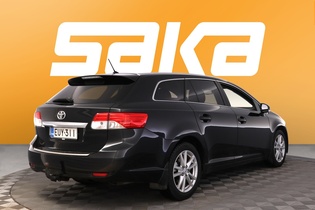 Toyota Avensis vaihtoauto