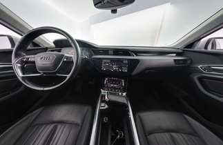 Audi e-tron vaihtoauto