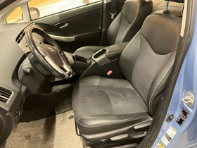 Toyota Prius Plug-in vaihtoauto