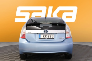 Toyota Prius Plug-in vaihtoauto