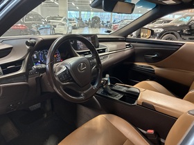 Lexus ES vaihtoauto