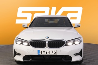 BMW 330 vaihtoauto