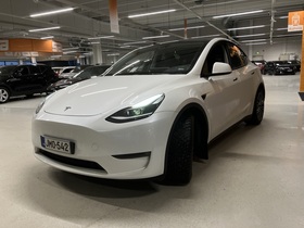 Tesla Model Y vaihtoauto