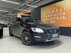 Volvo V60 Cross Country vaihtoauto