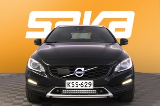 Volvo V60 Cross Country vaihtoauto