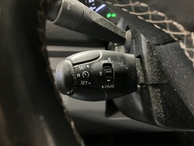 Opel Vivaro vaihtoauto