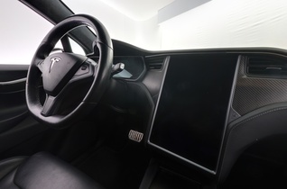 Tesla Model X vaihtoauto