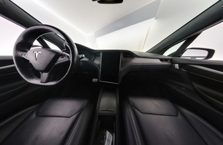 Tesla Model X vaihtoauto