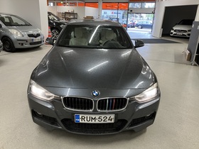 BMW 330 vaihtoauto