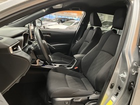 Toyota Corolla Cross vaihtoauto