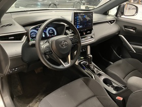 Toyota Corolla Cross vaihtoauto