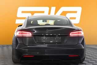 Tesla Model S vaihtoauto