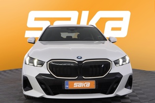 BMW i5 vaihtoauto