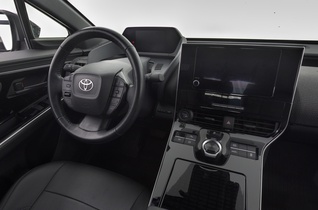 Toyota bZ4X vaihtoauto