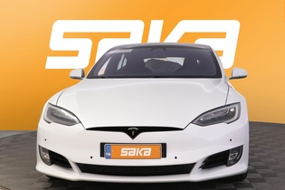Tesla Model S vaihtoauto
