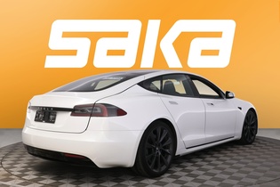 Tesla Model S vaihtoauto