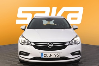 Opel Astra vaihtoauto