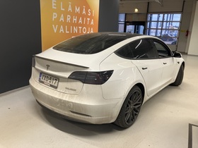 Tesla Model 3 vaihtoauto