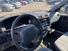 Toyota Hiace vaihtoauto