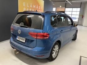 Volkswagen Touran vaihtoauto
