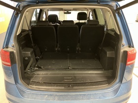 Volkswagen Touran vaihtoauto