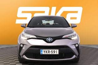Toyota C-HR vaihtoauto